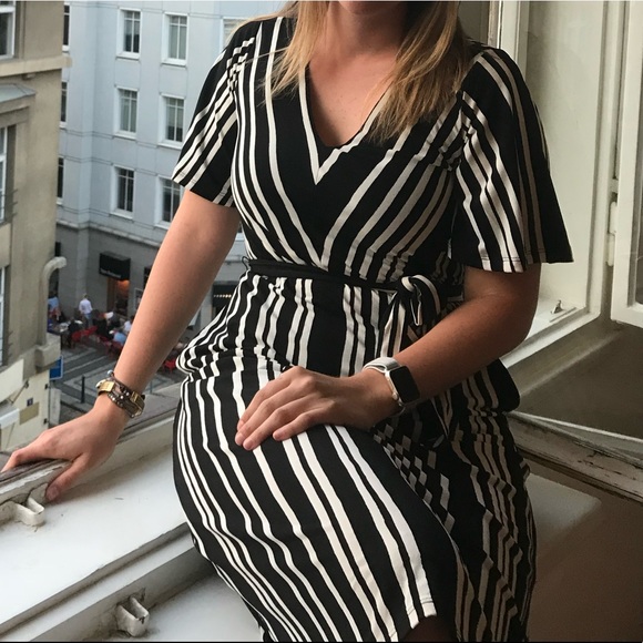 H&M Dresses & Skirts - H&M Black and Ivory striped midi dress